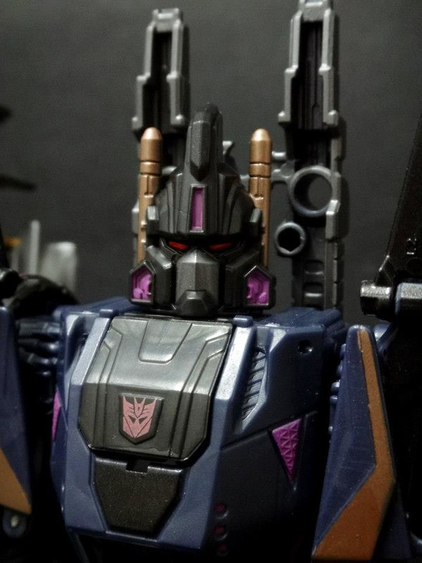 Takara Tomy Fall Of Cybertron Bruticus Combaticons  Game Colors Transformers Image  (14 of 50)